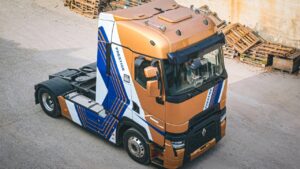 Why Electric Trucks Are Gaining Popularity in Europe